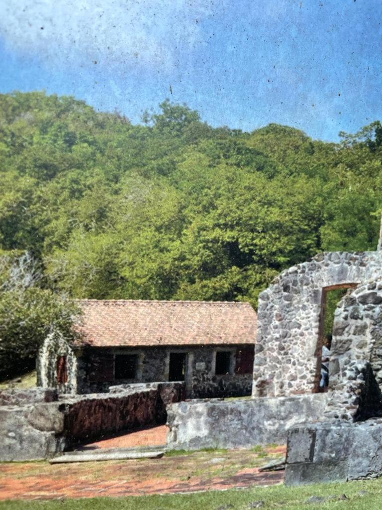 Location Saisonniere Vue Mer A Tartane Trinite  Exterior foto